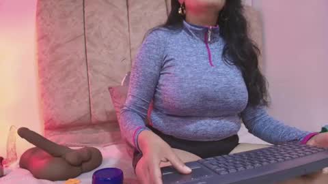 Snapshot of _marcela__ chatting on April 26, 2026, 11:30 am _marcela__ online show from April 26, 2026, 11:30 am