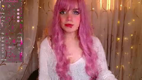 Kira online show from March 7, 2025, 2:45 pm