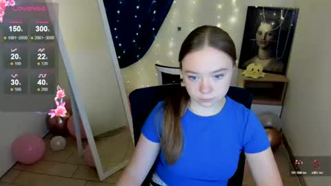 Snapshot of _margoqueen_ chatting on July 7, 2026, 6:16 am Margo online show from July 7, 2026, 6:16 am