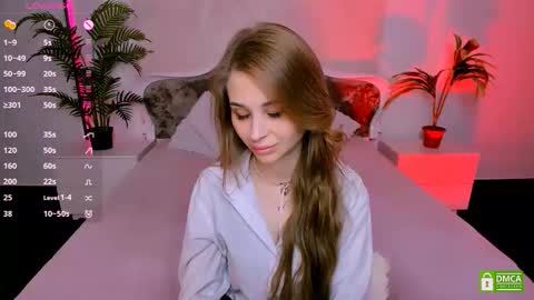 Snapshot of _mari_clark chatting on September 15, 2025, 9:59 pm Eva online show from September 15, 2025, 9:59 pm