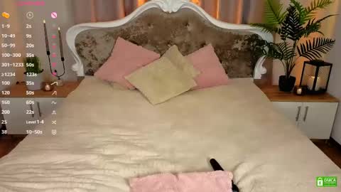Snapshot of _mari_clark chatting on May 2, 2026, 10:48 pm Eva online show from May 2, 2026, 10:48 pm