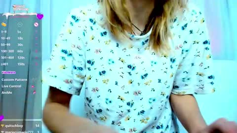 Scarlett online show from January 7, 2025, 4:39 am