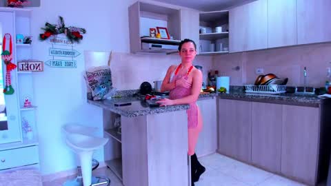 Maria Angel online show from December 5, 2024, 7:49 pm