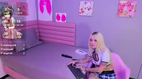 _mariangel1 online show from June 17, 2026, 4:37 am