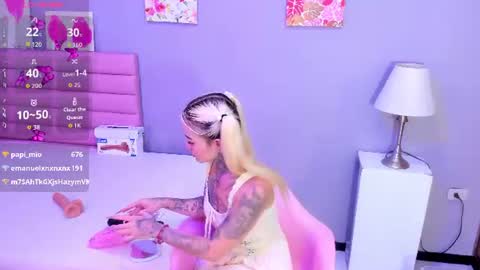 _mariangel1 online show from June 29, 2026, 12:17 am