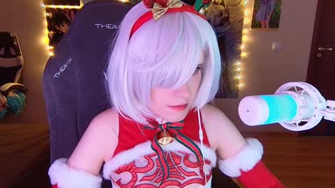 Mariko online show from December 22, 2024, 2:38 pm