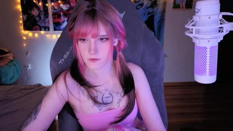 Mariko online show from March 7, 2025, 2:12 pm