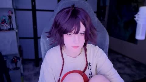 Mariko online show from October 19, 2025, 3:23 pm