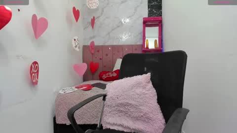 Mikoto  Alexia online show from February 10, 2025, 2:48 pm