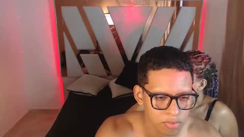 Snapshot of _mark_coral chatting on January 29, 2025, 10:43 pm mark and coral online show from January 29, 2025, 10:43 pm