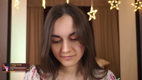  Gwen  online show from December 3, 2024, 6:06 pm