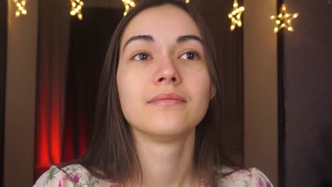  Gwen  online show from December 27, 2024, 8:50 pm