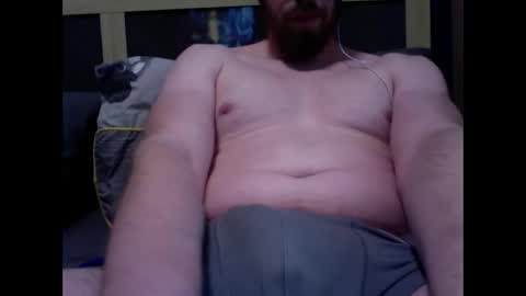 _maverick1985_ online show from February 23, 2025, 3:18 pm