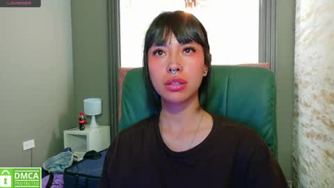 Snapshot of _mavis2 chatting on September 19, 2025, 8:09 pm Mavis online show from September 19, 2025, 8:09 pm