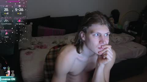 Snapshot of _medaed20_ chatting on February 8, 2025, 4:14 pm Medaed20 online show from February 8, 2025, 4:14 pm