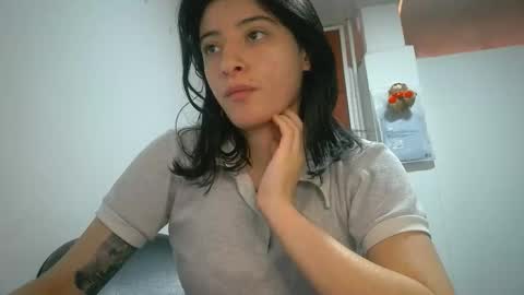 Mia-foster online show from January 16, 2026, 8:13 pm