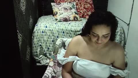 _milf_naughty online show from November 10, 2025, 6:01 am