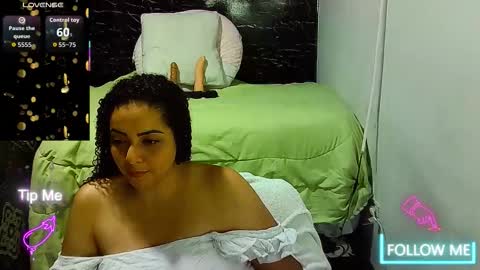 _milf_naughty online show from March 20, 2026, 6:07 am