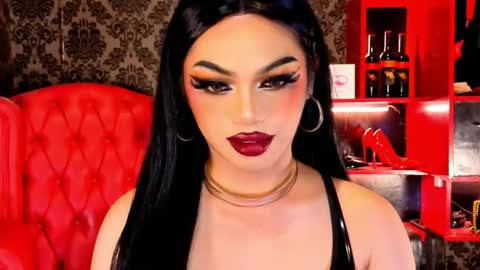 Raven Strauss online show from September 19, 2025, 6:30 pm