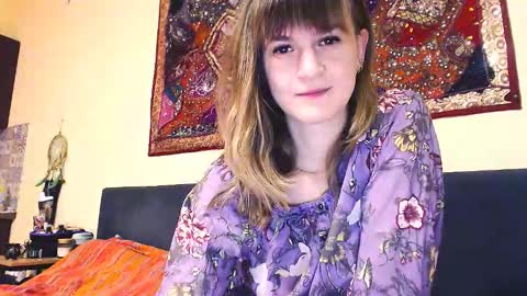 Boo online show from September 22, 2025, 7:38 pm