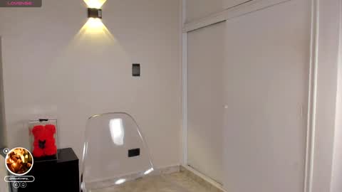 kimberley cruz online show from January 6, 2025, 11:18 am