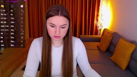 Mia online show from January 31, 2025, 7:50 am