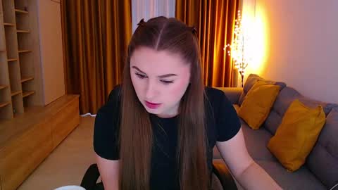 Snapshot of _miss_mia chatting on April 15, 2026, 9:49 am Mia online show from April 15, 2026, 9:49 am