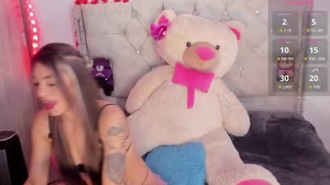 Emi   online show from September 21, 2025, 6:42 pm