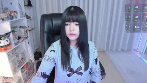 Hanna  Idependent Model   online show from October 14, 2025, 4:35 am