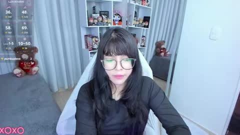 Hanna  Idependent Model   online show from March 1, 2026, 11:45 am