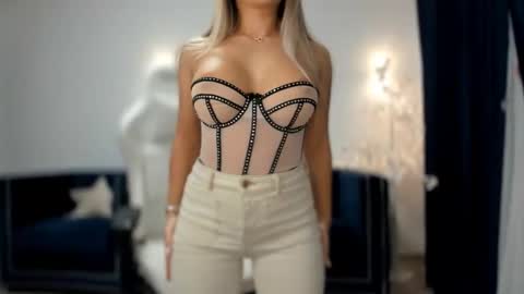 Snapshot of _missperfection_ chatting on February 8, 2025, 3:08 am .. my fav tip 1120040012123335 online show from February 8, 2025, 3:08 am