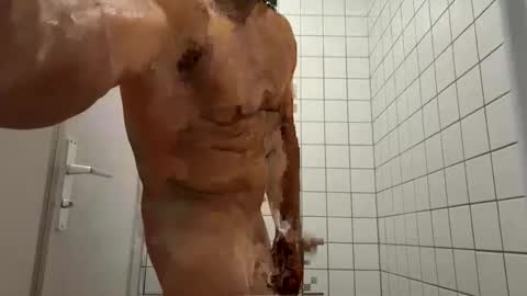 BENJI online show from October 7, 2025, 8:22 am