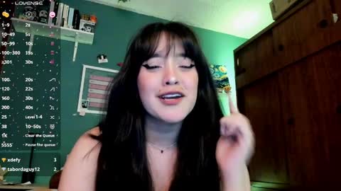 Snapshot of _moon_cake_ chatting on April 6, 2026, 5:08 am Next stream 950 pm Colombia time xd online show from April 6, 2026, 5:08 am