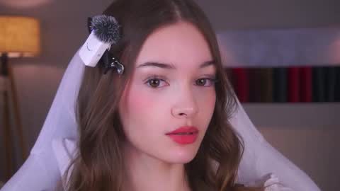 Snapshot of _moonlit_melody_ chatting on March 1, 2026, 4:31 pm Margo online show from March 1, 2026, 4:31 pm