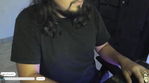 Snapshot of _mr_john chatting on November 12, 2025, 5:19 am John online show from November 12, 2025, 5:19 am