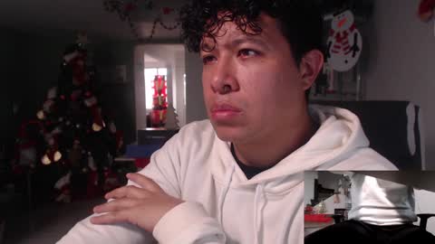 Panda  online show from January 6, 2025, 9:43 pm