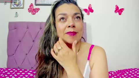 Snapshot of _nanycute_ chatting on February 8, 2026, 10:35 pm nany online show from February 8, 2026, 10:35 pm