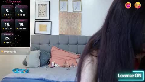 Snapshot of _naomi_s chatting on January 17, 2026, 3:39 pm _naomi_s online show from January 17, 2026, 3:39 pm