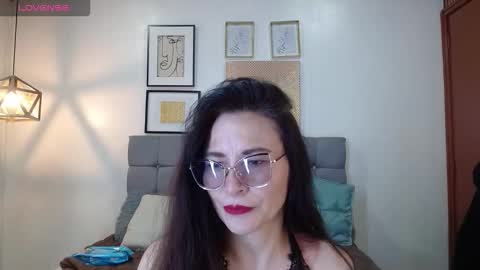 Snapshot of _naomi_s chatting on March 25, 2026, 1:39 pm _naomi_s online show from March 25, 2026, 1:39 pm