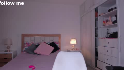  Natasha online show from December 17, 2024, 11:39 am