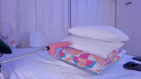  Natasha online show from January 17, 2025, 2:39 pm