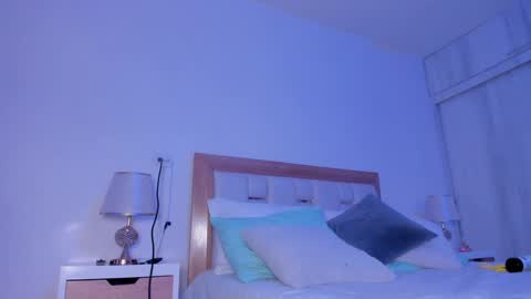  Natasha online show from February 8, 2025, 3:21 pm