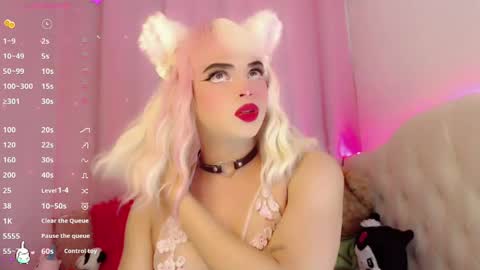 _natsuki online show from January 29, 2025, 3:12 am