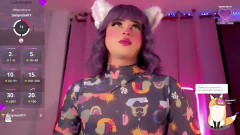 _natsuki online show from October 12, 2025, 5:45 pm