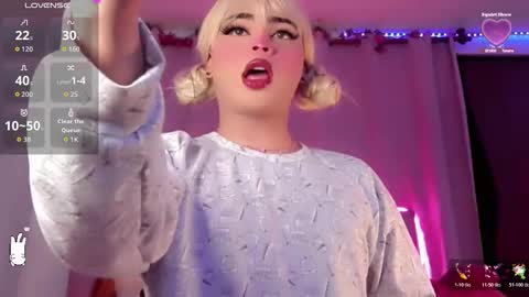 _natsuki online show from November 14, 2025, 7:01 pm