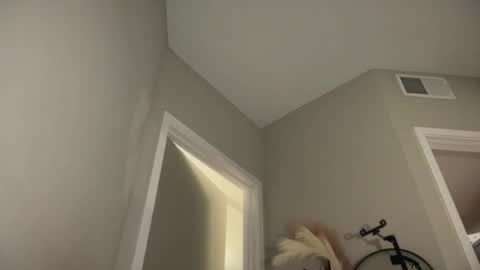 naty19 online show from October 26, 2025, 10:04 pm