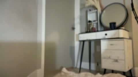 naty19 online show from November 29, 2025, 9:51 pm