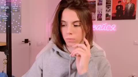 Nika online show from February 18, 2026, 6:48 pm