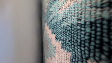 _nicetobehere_ online show from April 5, 2026, 11:51 am