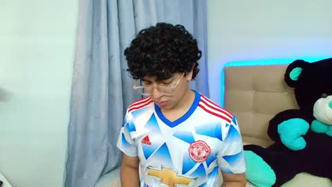 Nicolas online show from January 4, 2025, 11:17 pm